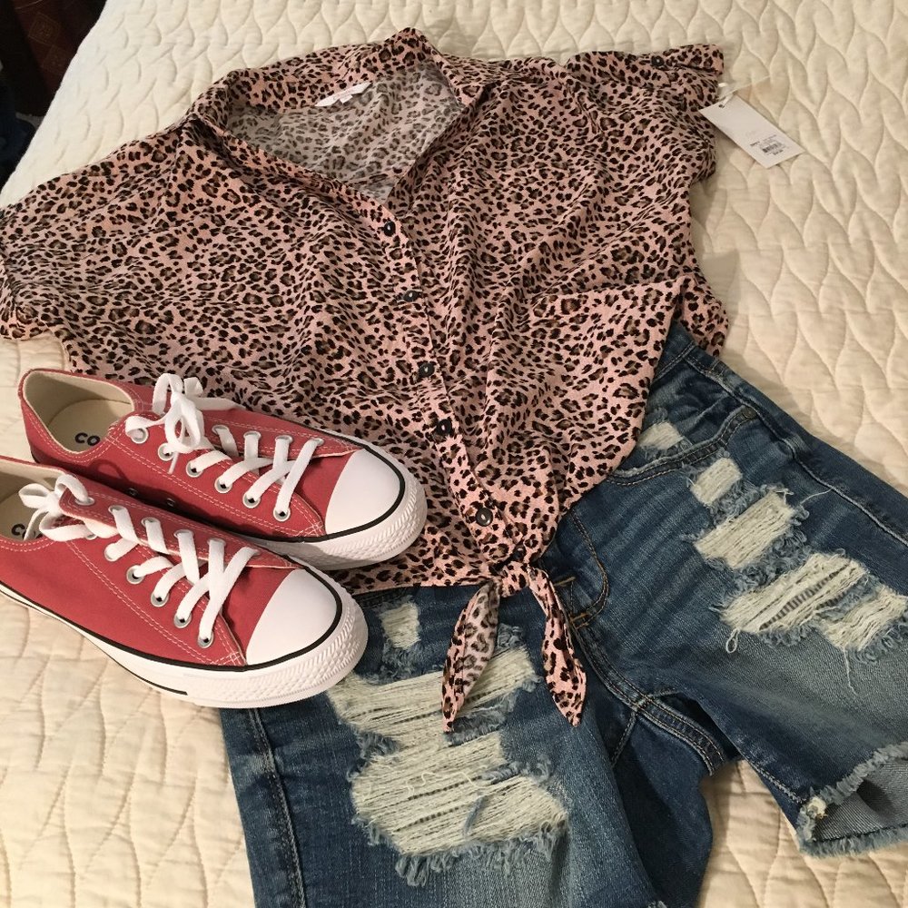 Candie's Cute Cheetah Top